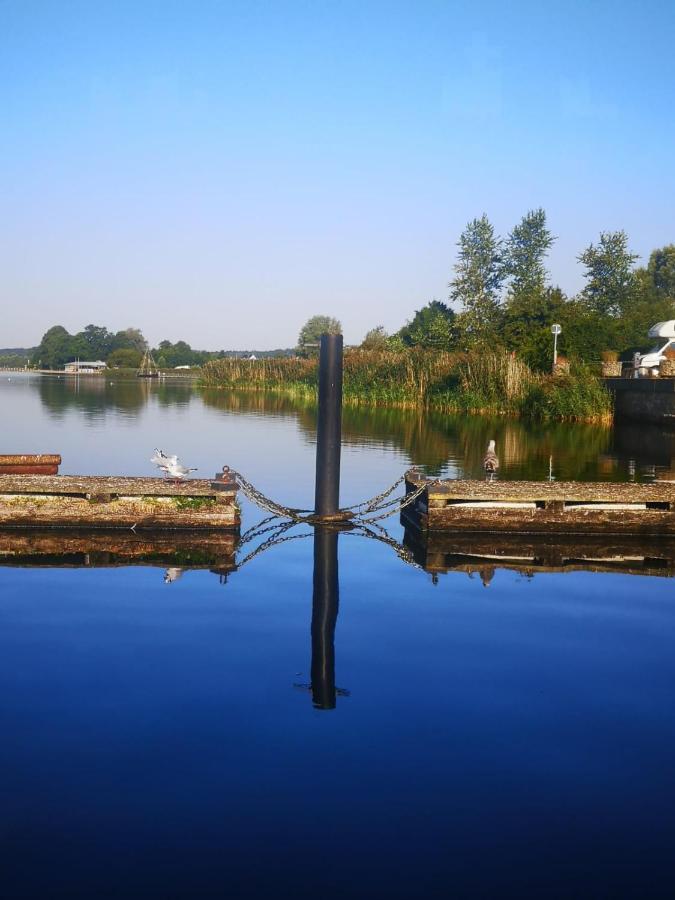 Ostsee Hausboot Schleswig Ostseeblick 1 Εξωτερικό φωτογραφία